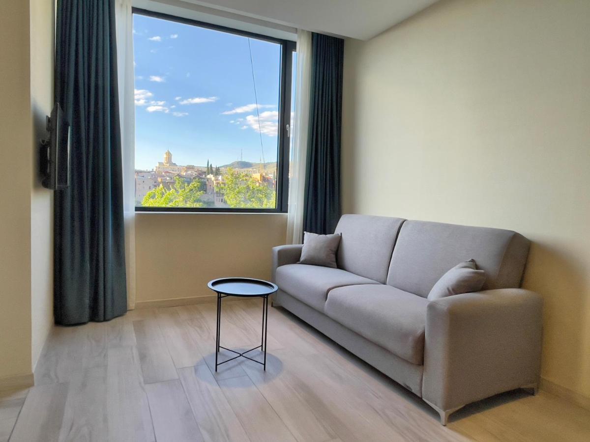 Eleven Inn Tbilisi Eksteriør bilde